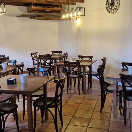 Laganares - Pilgrims - Hostal