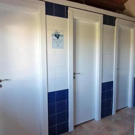 Laganares - Pilgrims - Hostel San Nicolas del Real Camino