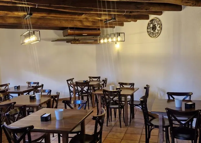 Hostel Laganares - Pilgrims -