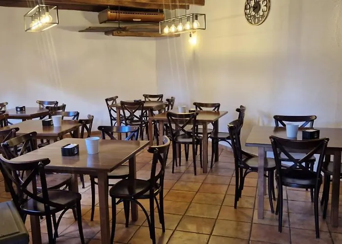 Laganares - Pilgrims - Hostel